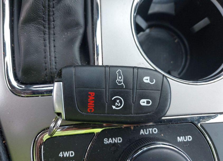 Photo 11 of 2022 Jeep Grand CHEROKEE WK LIMITED 4X4 (VIN 1C4RJFBG3NC145928)