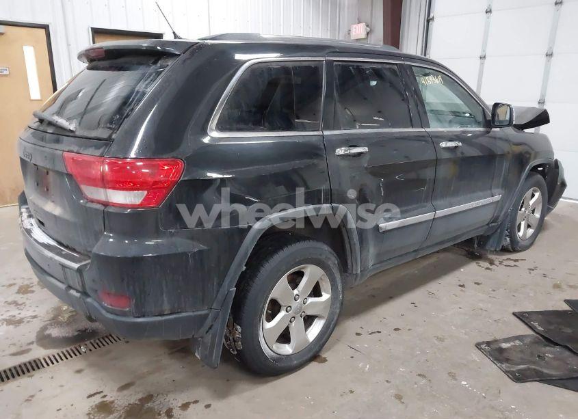 Photo 4 of 2013 Jeep Grand CHEROKEE LIMITED (VIN 1C4RJFBG4DC568323)
