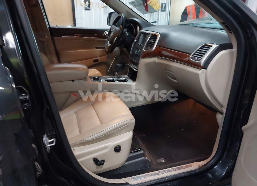 Photo 5 of 2013 Jeep Grand CHEROKEE LIMITED (VIN 1C4RJFBG4DC568323)