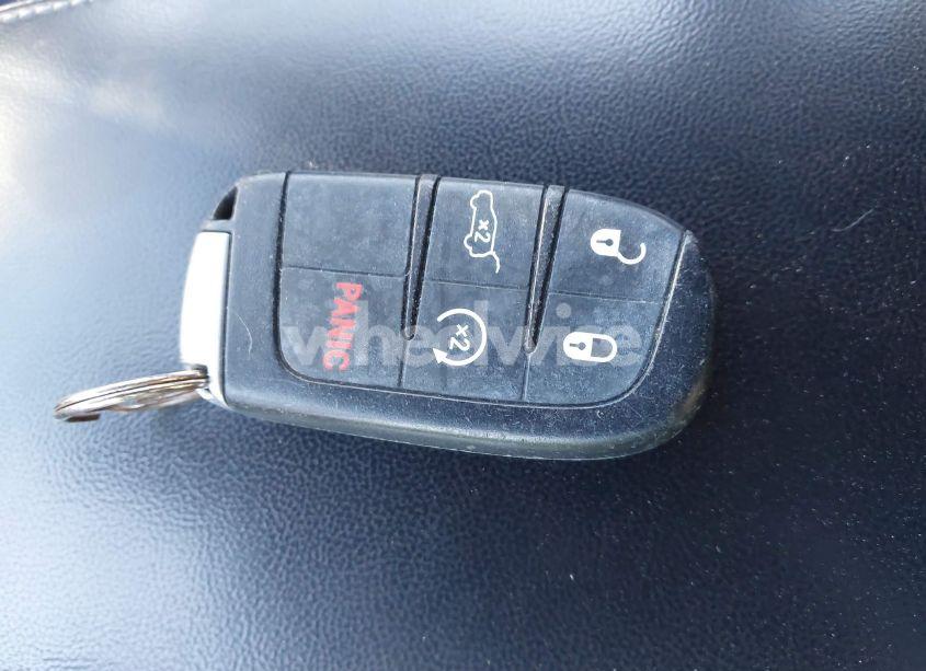 Photo 11 of 2015 Jeep Grand CHEROKEE LIMITED (VIN 1C4RJFBG4FC146362)