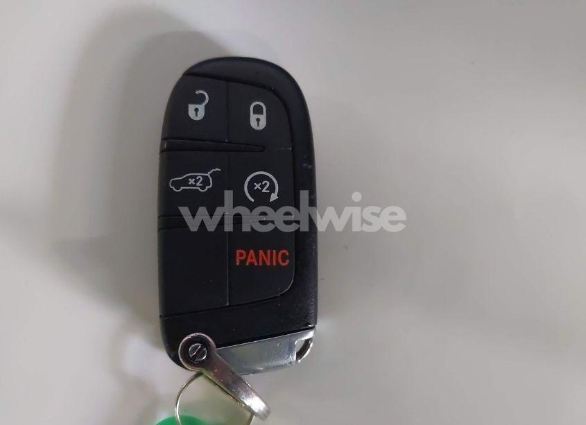 Photo 11 of 2015 Jeep Grand CHEROKEE LIMITED (VIN 1C4RJFBG4FC611156)