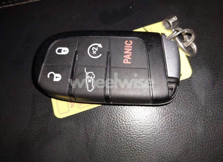 Photo 11 of 2015 Jeep Grand CHEROKEE LIMITED (VIN 1C4RJFBG4FC612937)