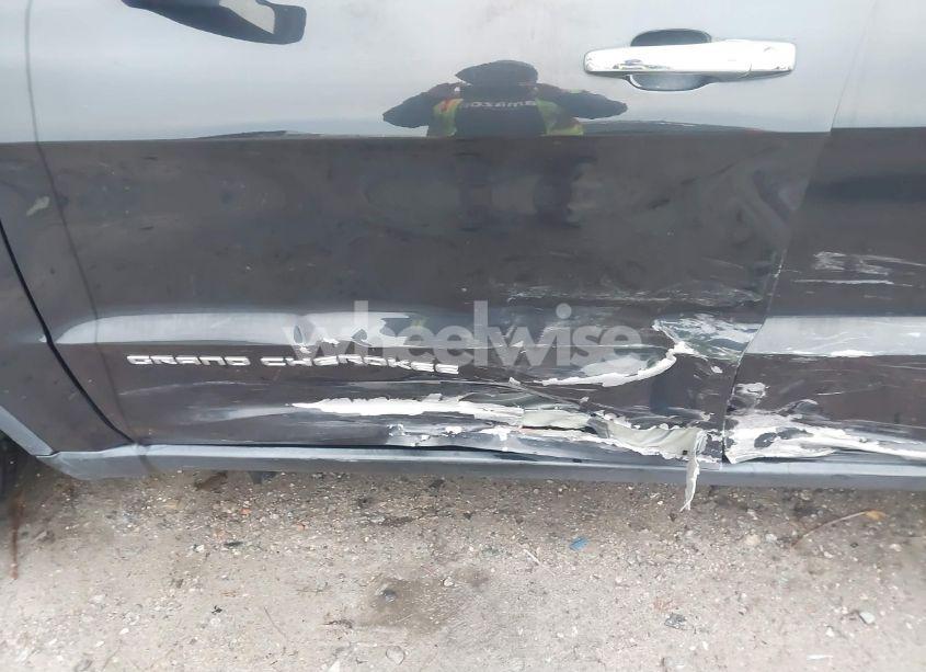 Photo 6 of 2015 Jeep Grand CHEROKEE LIMITED (VIN 1C4RJFBG4FC628118)