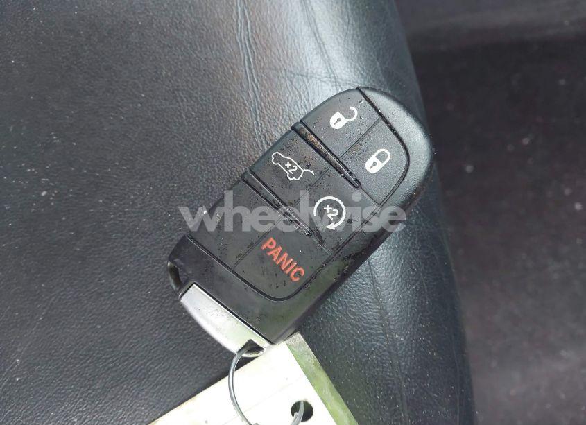 Photo 11 of 2015 Jeep Grand CHEROKEE LIMITED (VIN 1C4RJFBG4FC689100)