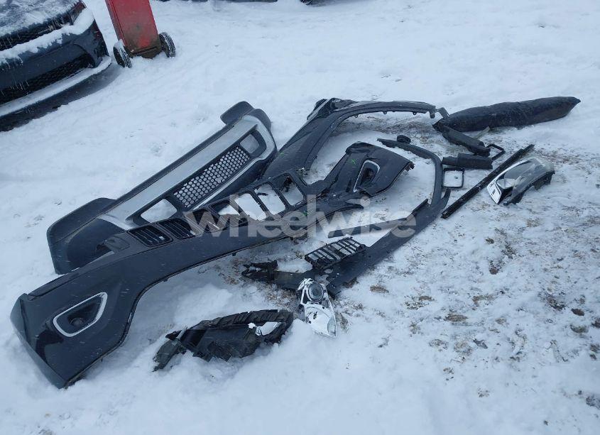 Photo 12 of 2015 Jeep Grand CHEROKEE LIMITED (VIN 1C4RJFBG4FC689100)