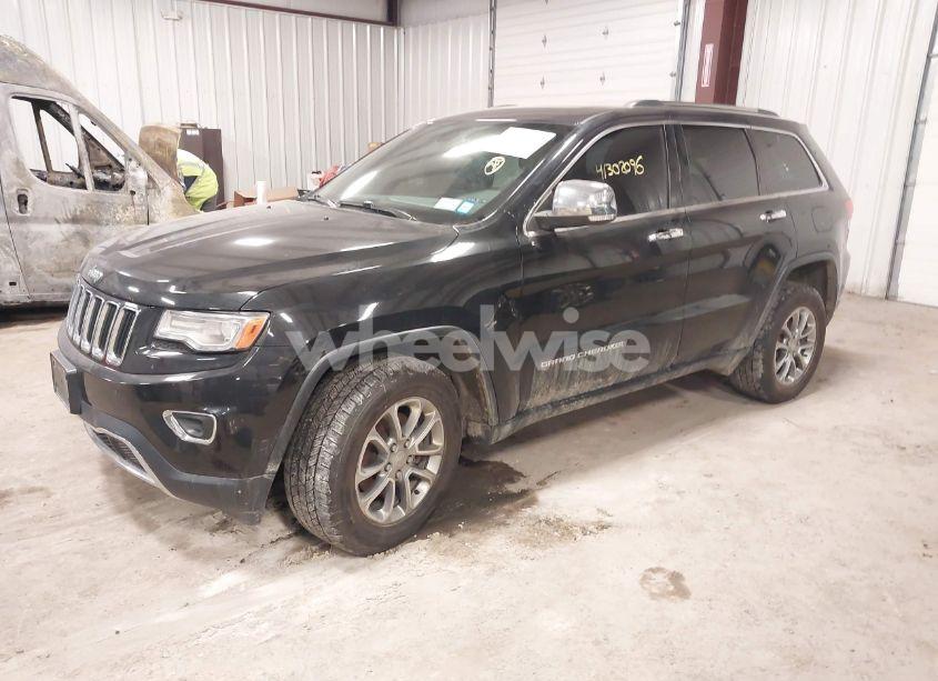 Photo 2 of 2015 Jeep Grand CHEROKEE LIMITED (VIN 1C4RJFBG4FC692207)