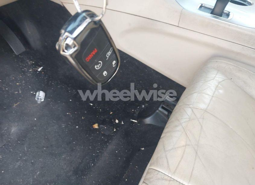 Photo 11 of 2015 Jeep Grand CHEROKEE LIMITED (VIN 1C4RJFBG4FC763096)