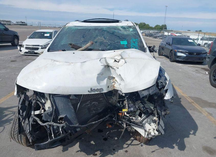 Photo 11 of 2015 Jeep Grand CHEROKEE LIMITED (VIN 1C4RJFBG4FC812135)