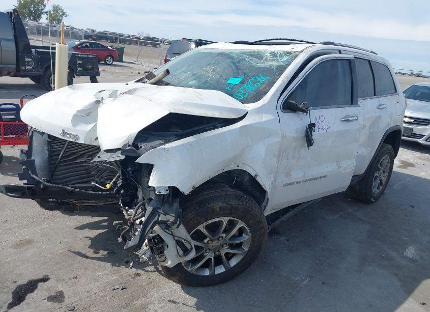 Photo 2 of 2015 Jeep Grand CHEROKEE LIMITED (VIN 1C4RJFBG4FC812135)