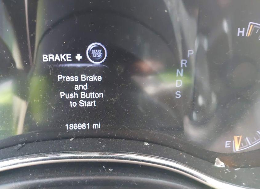 Photo 7 of 2015 Jeep Grand CHEROKEE LIMITED (VIN 1C4RJFBG4FC812135)