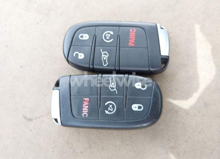 Photo 11 of 2015 Jeep Grand CHEROKEE LIMITED (VIN 1C4RJFBG4FC838301)