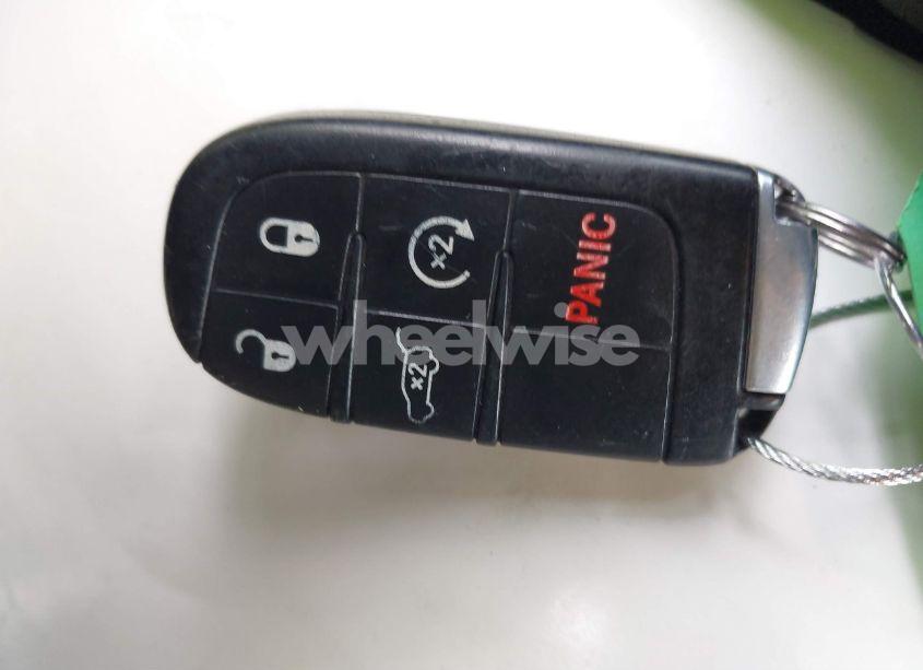 Photo 11 of 2016 Jeep Grand CHEROKEE LIMITED (VIN 1C4RJFBG4GC312364)