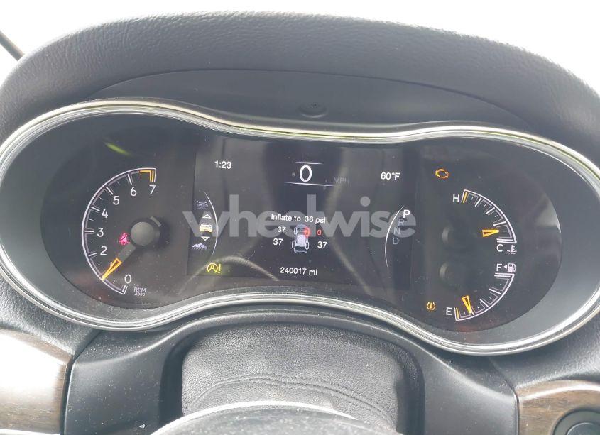 Photo 7 of 2016 Jeep Grand CHEROKEE LIMITED (VIN 1C4RJFBG4GC312364)