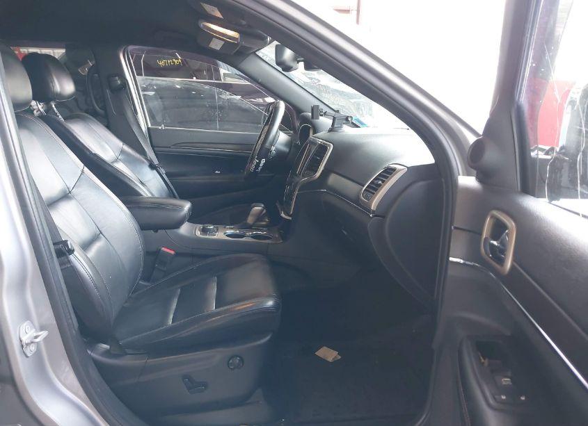 Photo 5 of 2016 Jeep Grand CHEROKEE LIMITED (VIN 1C4RJFBG4GC317953)