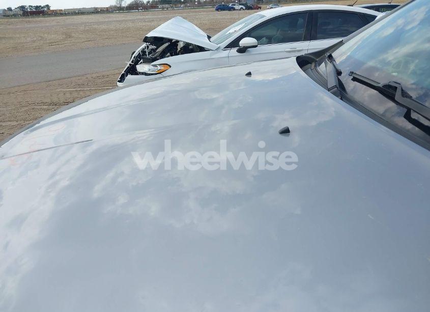 Photo 17 of 2016 Jeep Grand CHEROKEE LIMITED (VIN 1C4RJFBG4GC398601)