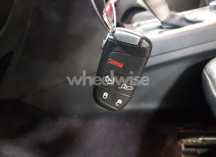 Photo 11 of 2016 Jeep Grand CHEROKEE LIMITED (VIN 1C4RJFBG4GC469621)