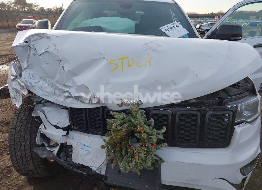 Photo 10 of 2017 Jeep Grand CHEROKEE LIMITED 4X4 (VIN 1C4RJFBG4HC815524)