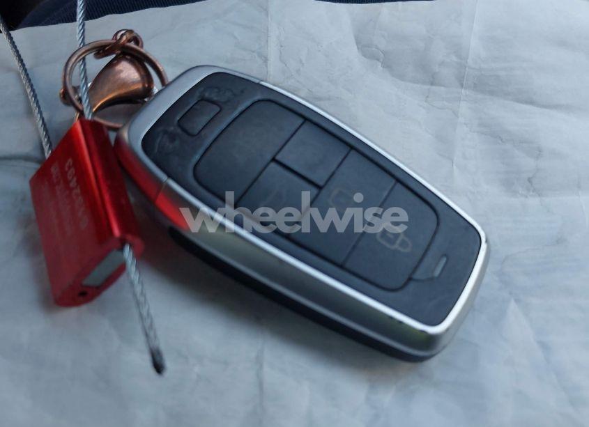 Photo 11 of 2017 Jeep Grand CHEROKEE LIMITED 4X4 (VIN 1C4RJFBG4HC875464)