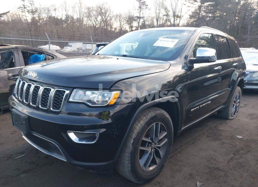 Photo 2 of 2018 Jeep Grand CHEROKEE LIMITED 4X4 (VIN 1C4RJFBG4JC241366)