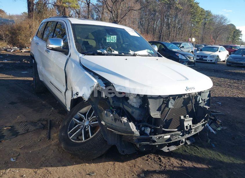 2018 Jeep Grand CHEROKEE LIMITED 4X4 (VIN 1C4RJFBG4JC300142) main photo