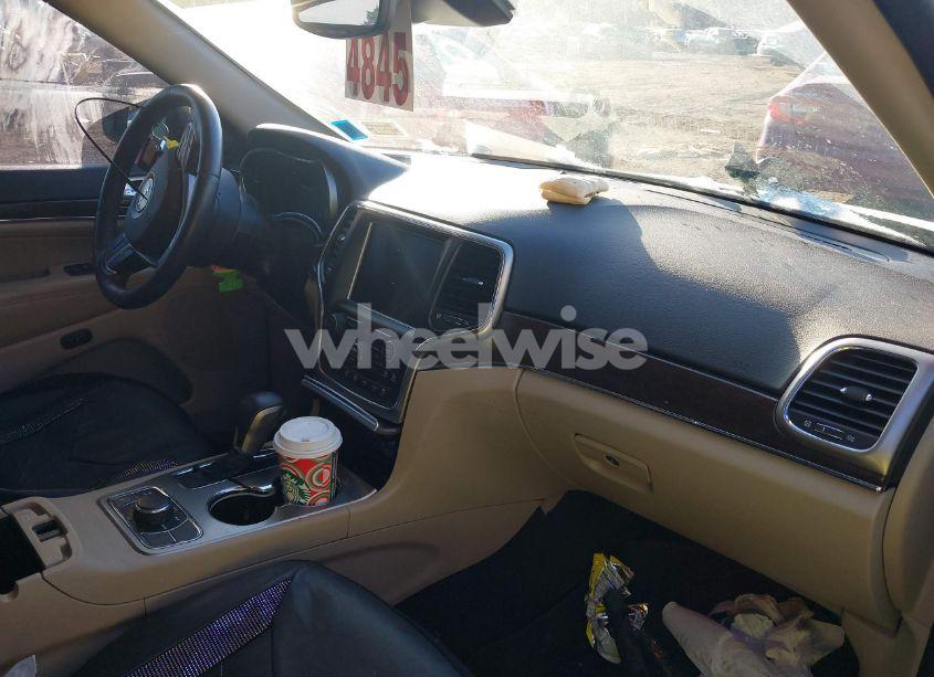 Photo 5 of 2018 Jeep Grand CHEROKEE LIMITED 4X4 (VIN 1C4RJFBG4JC300142)