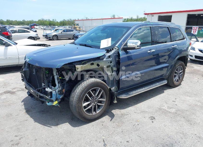 Photo 2 of 2019 Jeep Grand CHEROKEE LIMITED 4X4 (VIN 1C4RJFBG4KC815739)