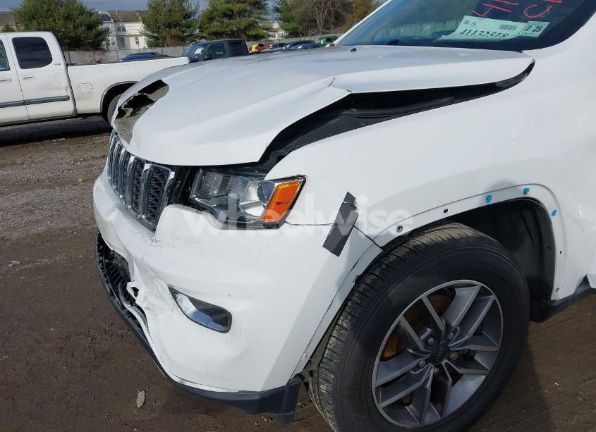 Photo 18 of 2020 Jeep Grand CHEROKEE LIMITED 4X4 (VIN 1C4RJFBG4LC234937)