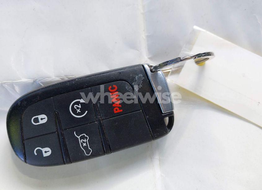 Photo 11 of 2020 Jeep Grand CHEROKEE LIMITED 4X4 (VIN 1C4RJFBG4LC263810)