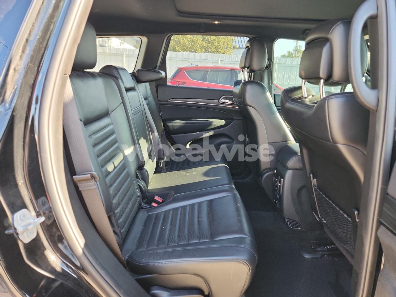 Photo 11 of 2020 JEEP GRAND CHEROKEE LIMITED (VIN 1C4RJFBG4LC292496)