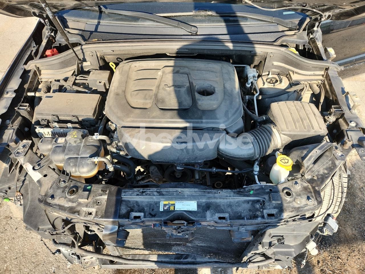 Photo 12 of 2020 JEEP GRAND CHEROKEE LIMITED (VIN 1C4RJFBG4LC292496)