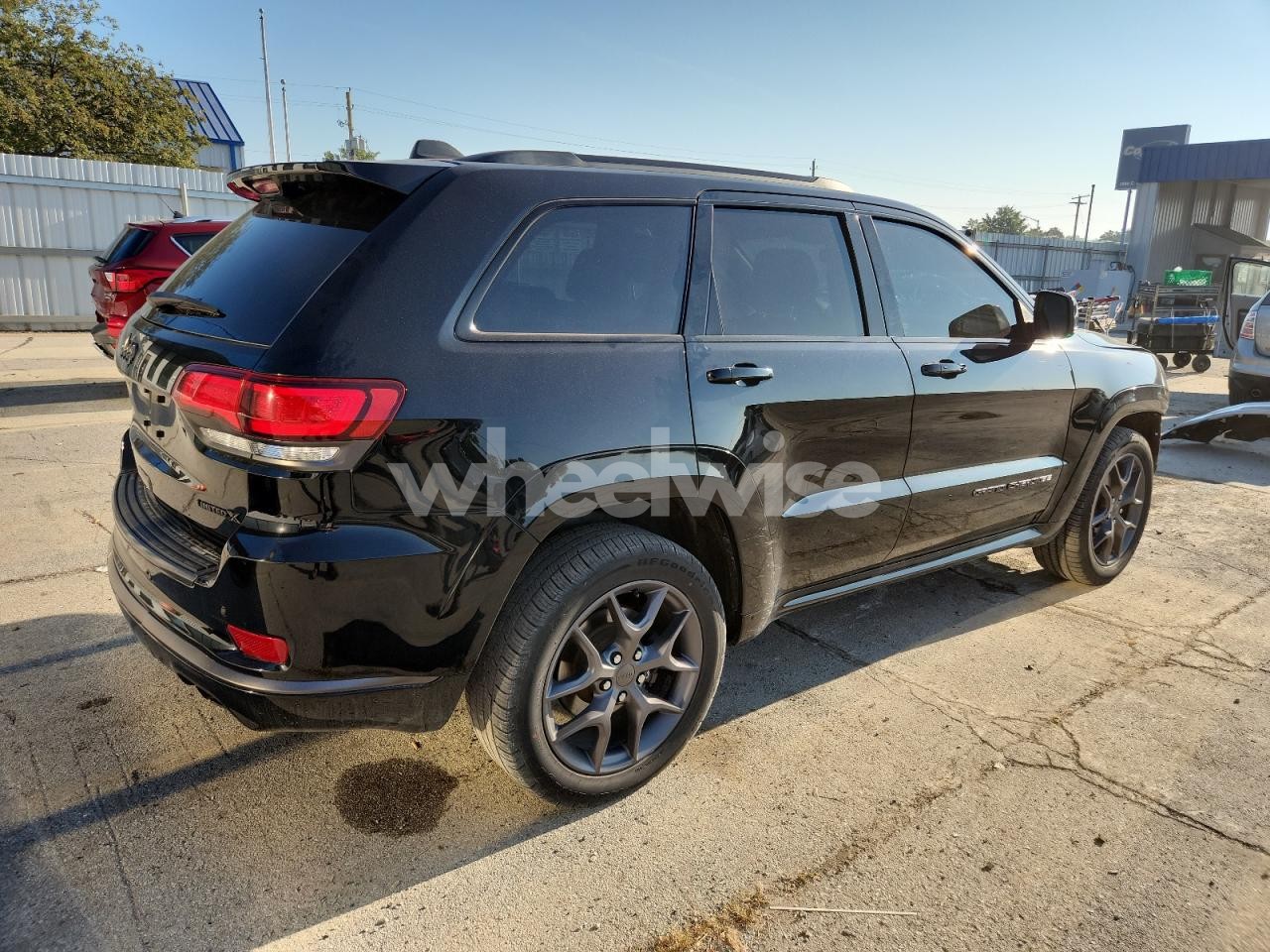 Photo 3 of 2020 JEEP GRAND CHEROKEE LIMITED (VIN 1C4RJFBG4LC292496)