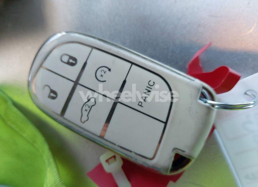 Photo 11 of 2020 Jeep Grand CHEROKEE LIMITED 4X4 (VIN 1C4RJFBG4LC315193)