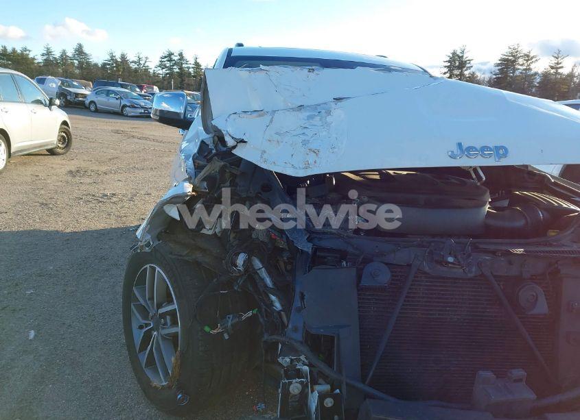 Photo 19 of 2021 Jeep Grand CHEROKEE LIMITED 4X4 (VIN 1C4RJFBG4MC552378)