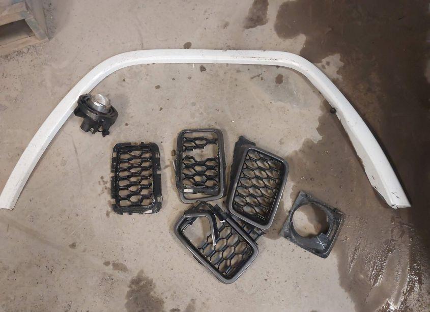 Photo 12 of 2021 Jeep Grand CHEROKEE 80TH ANNIVERSARY 4X4 (VIN 1C4RJFBG4MC655039)