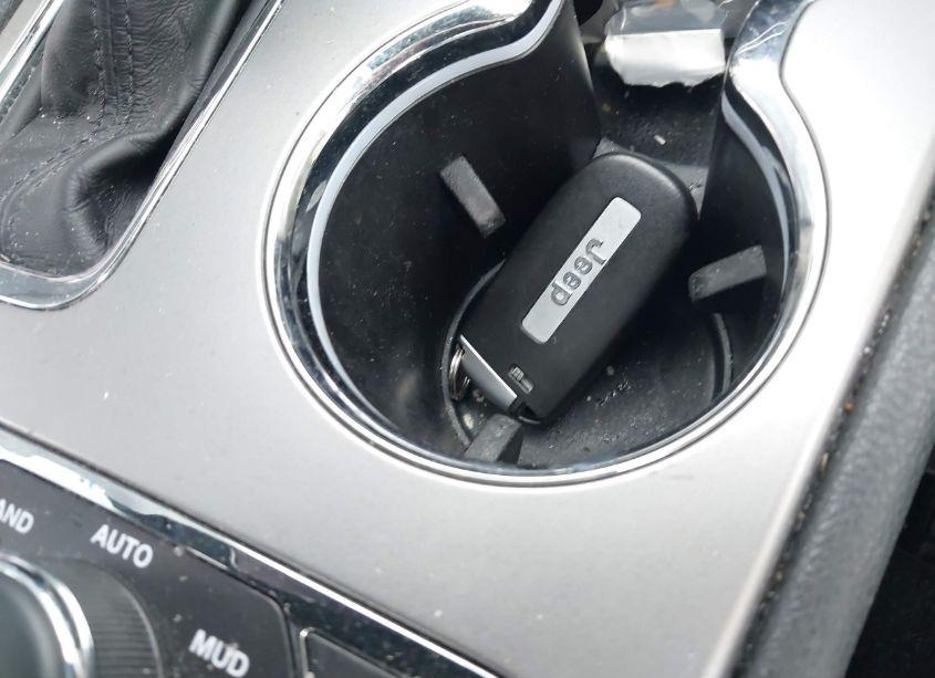 Photo 11 of 2021 Jeep Grand CHEROKEE LIMITED 4X4 (VIN 1C4RJFBG4MC811287)