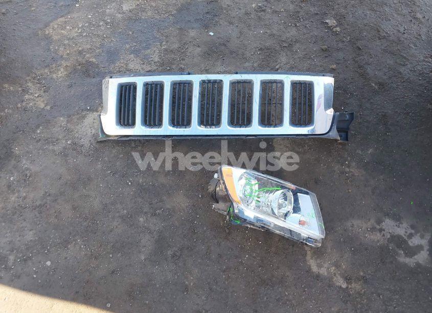 Photo 12 of 2013 Jeep Grand CHEROKEE LIMITED (VIN 1C4RJFBG5DC511239)