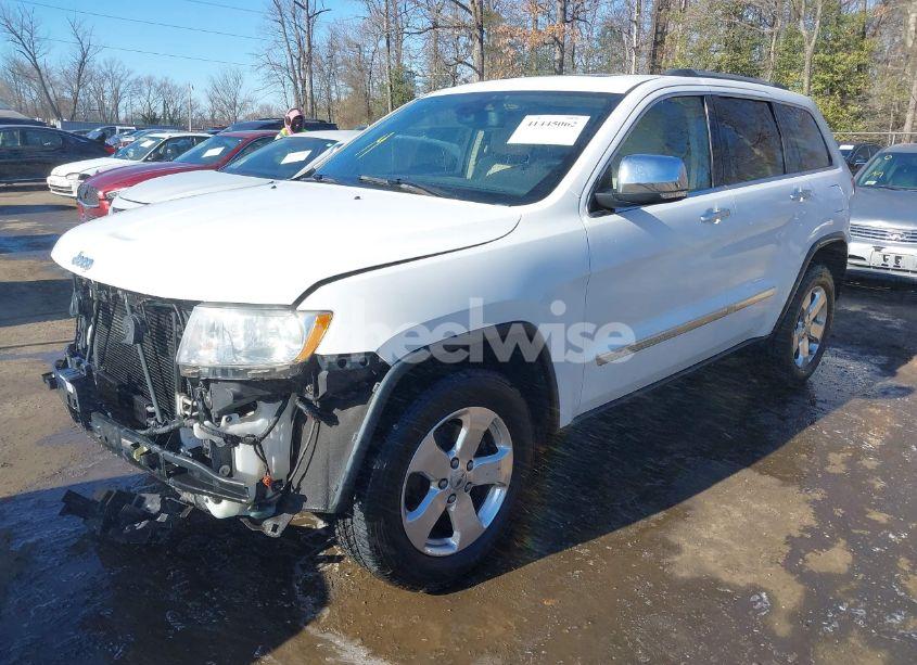Photo 2 of 2013 Jeep Grand CHEROKEE LIMITED (VIN 1C4RJFBG5DC511239)