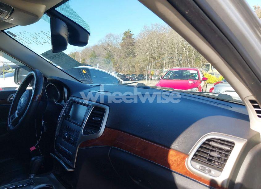 Photo 5 of 2013 Jeep Grand CHEROKEE LIMITED (VIN 1C4RJFBG5DC634023)