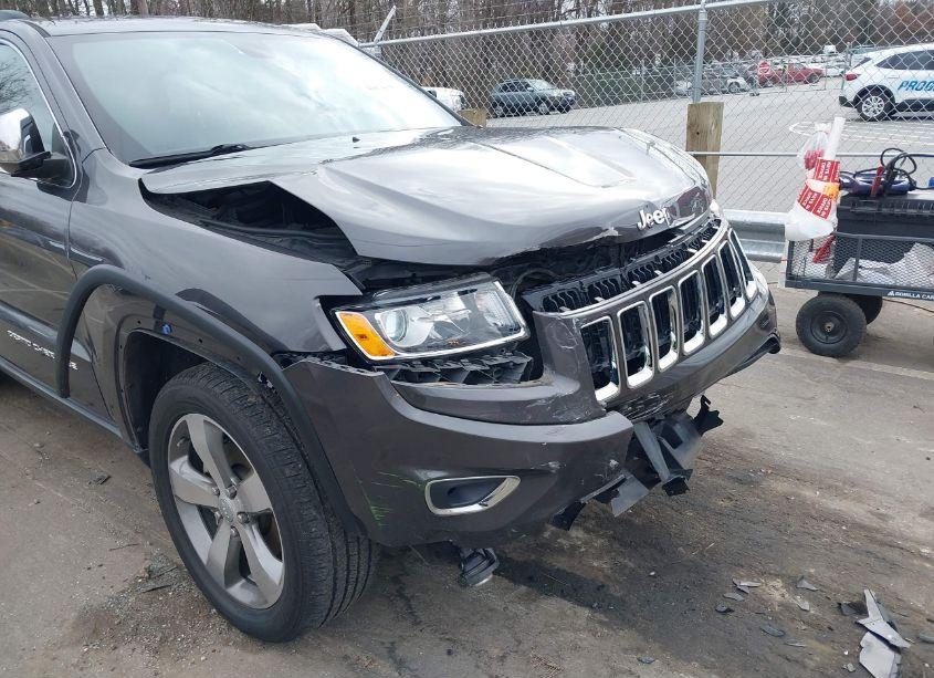 Photo 18 of 2015 Jeep Grand CHEROKEE LIMITED (VIN 1C4RJFBG5FC243165)