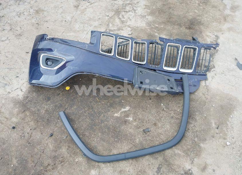 Photo 12 of 2015 Jeep Grand CHEROKEE LIMITED (VIN 1C4RJFBG5FC661371)