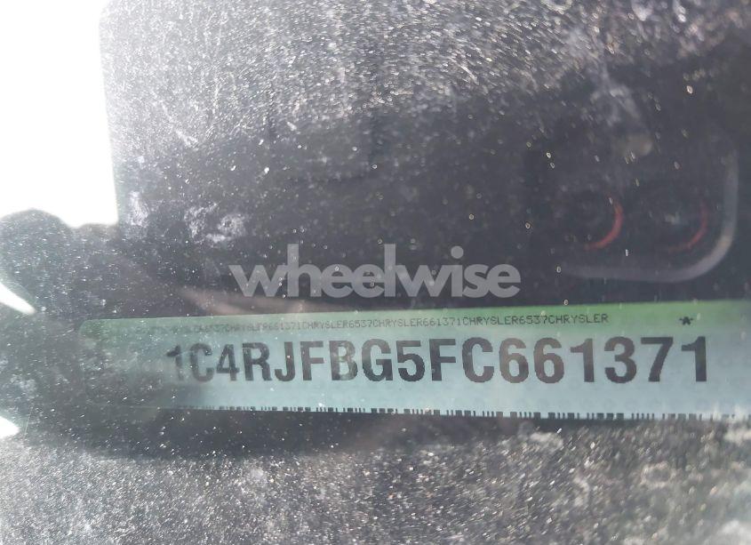 Photo 9 of 2015 Jeep Grand CHEROKEE LIMITED (VIN 1C4RJFBG5FC661371)