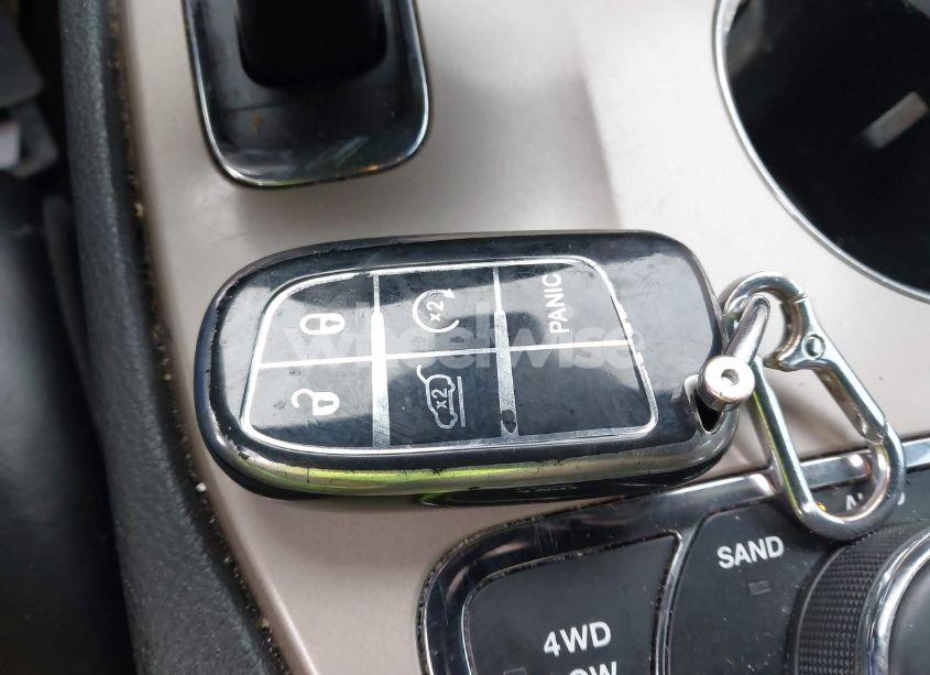 Photo 11 of 2015 Jeep Grand CHEROKEE LIMITED (VIN 1C4RJFBG5FC774883)