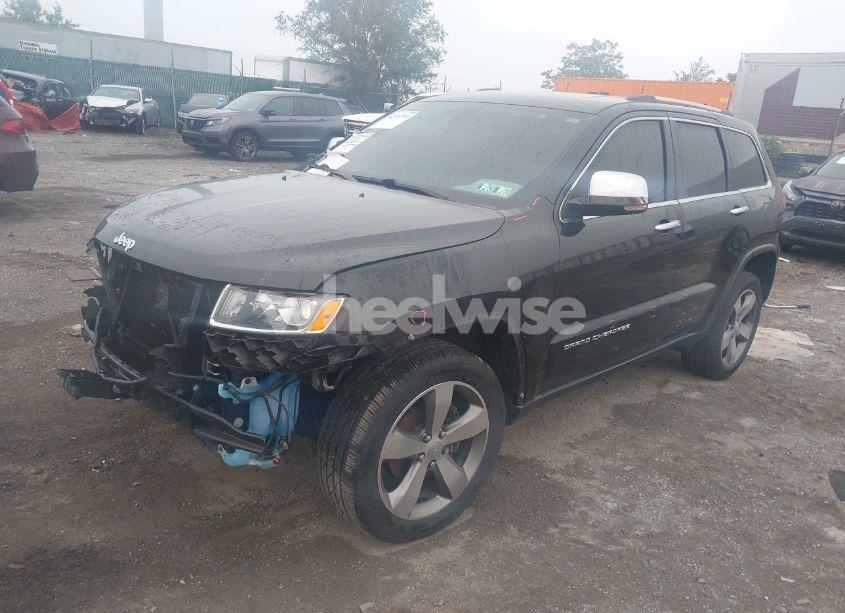 Photo 2 of 2015 Jeep Grand CHEROKEE LIMITED (VIN 1C4RJFBG5FC776195)