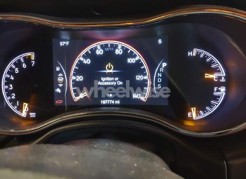 Photo 7 of 2015 Jeep Grand CHEROKEE LIMITED (VIN 1C4RJFBG5FC822592)