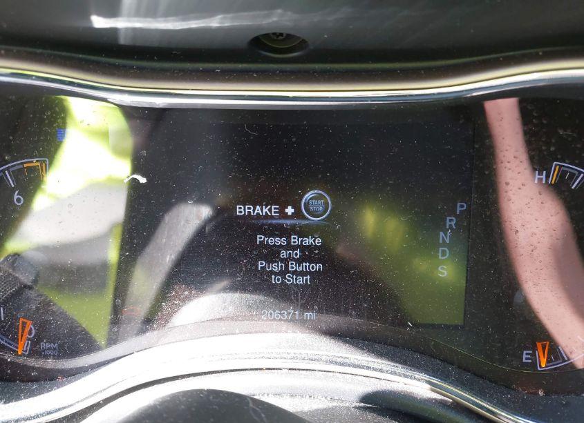 Photo 7 of 2015 Jeep Grand CHEROKEE LIMITED (VIN 1C4RJFBG5FC853499)