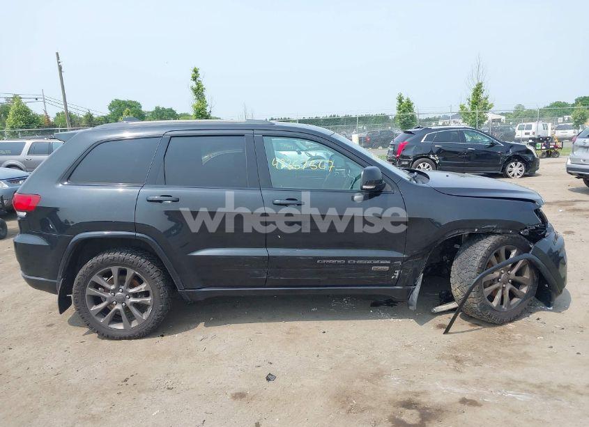 Photo 13 of 2016 Jeep Grand CHEROKEE LIMITED 75TH ANNIVERSARY (VIN 1C4RJFBG5GC498626)