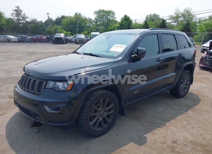 Photo 2 of 2016 Jeep Grand CHEROKEE LIMITED 75TH ANNIVERSARY (VIN 1C4RJFBG5GC498626)