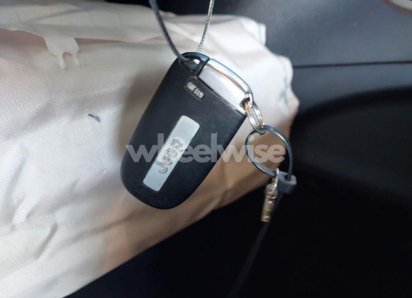 Photo 11 of 2017 Jeep Grand CHEROKEE LIMITED 4X4 (VIN 1C4RJFBG5HC738792)