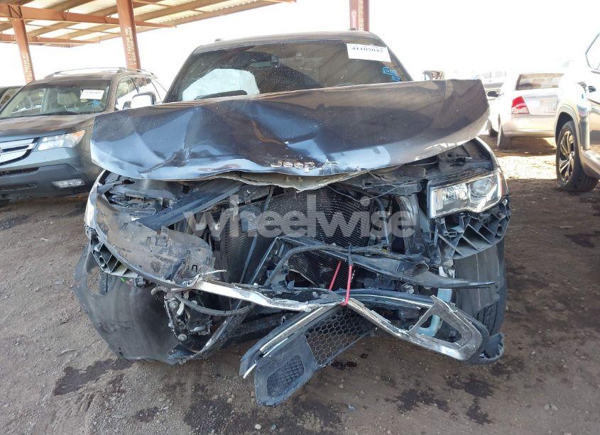 Photo 6 of 2017 Jeep Grand CHEROKEE LIMITED 4X4 (VIN 1C4RJFBG5HC738792)