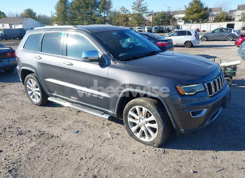 2017 Jeep Grand CHEROKEE LIMITED 4X4 (VIN 1C4RJFBG5HC821896) main photo